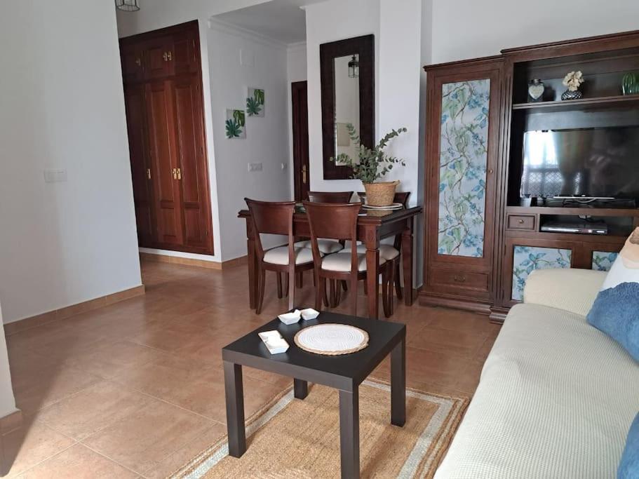 Casa Pastora, La Casa Familiar Apartment Conil De La Frontera Luaran gambar